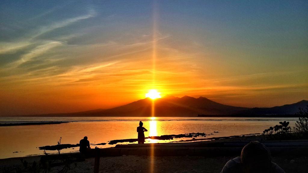 Ana Warung & Bungalows Gili Meno Dış mekan fotoğraf