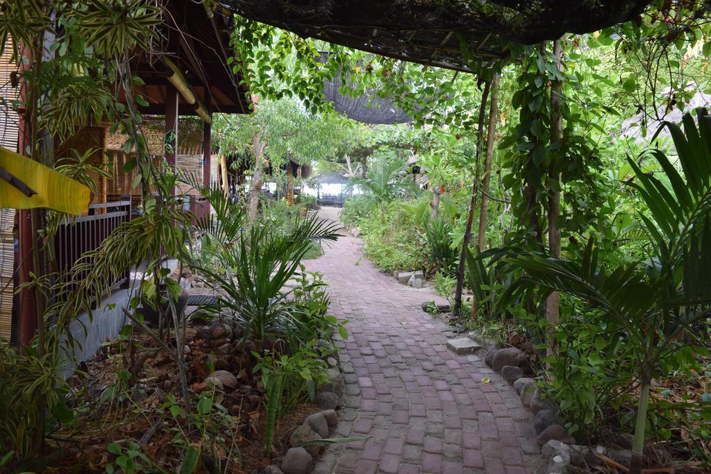 Ana Warung & Bungalows Gili Meno Dış mekan fotoğraf