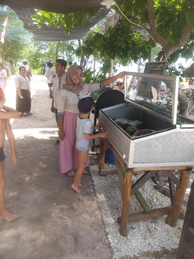 Ana Warung & Bungalows Gili Meno Dış mekan fotoğraf